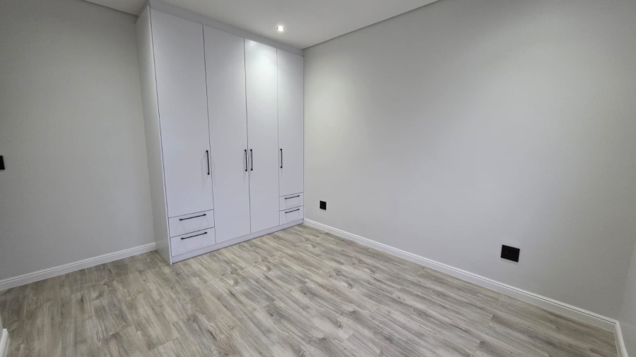 4 Bedroom Property for Sale in Sandown Western Cape
